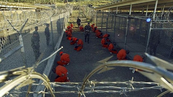 Los prisioneros de la cárcel, ubicada en la ilegal base Naval de Guantánamo. Foto: Archivo.